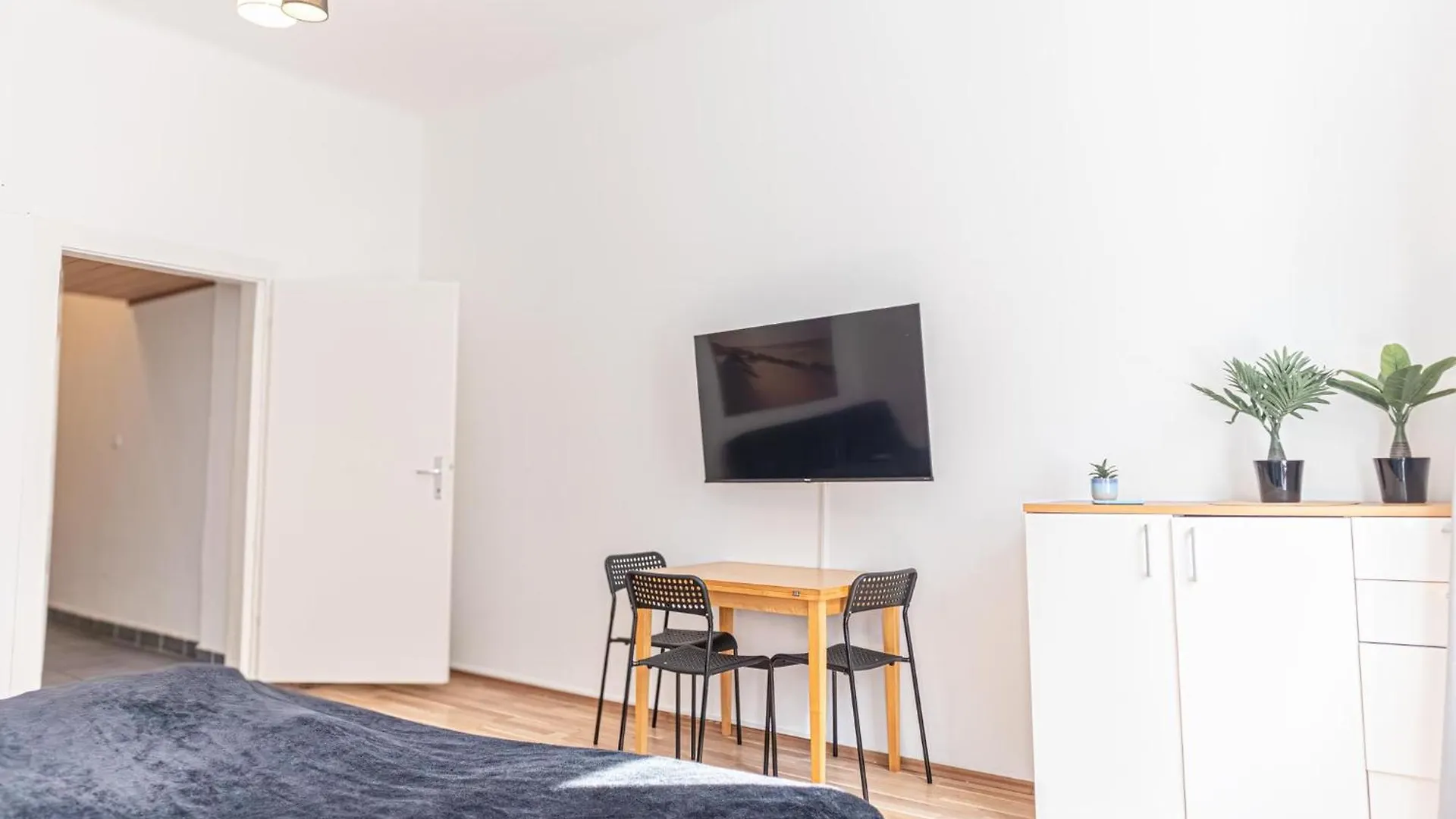 Beautiful 1Br Apt With A Great Location Vienna 0*,